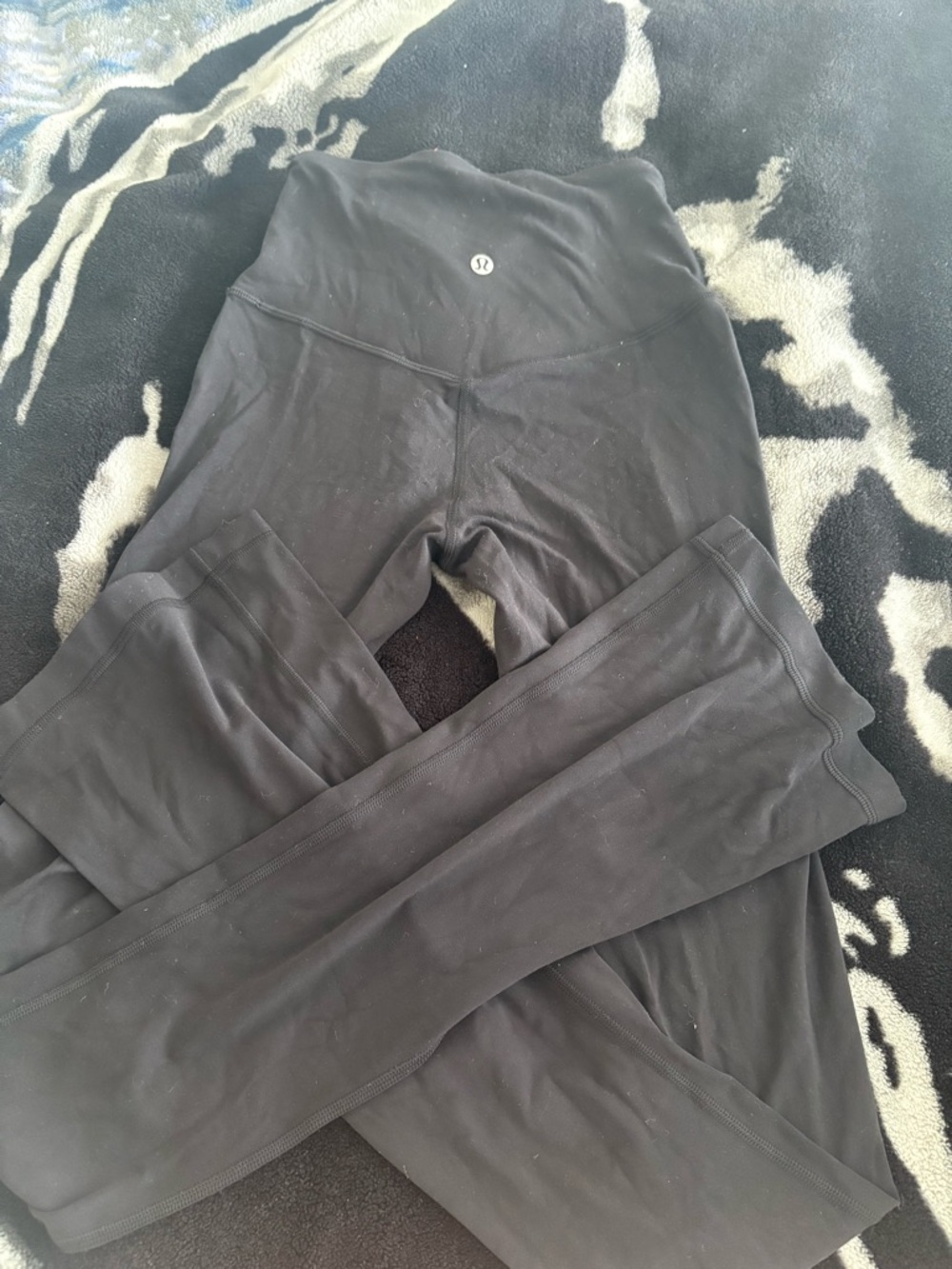 lululemon athletica flare black women's leggings (size 2)